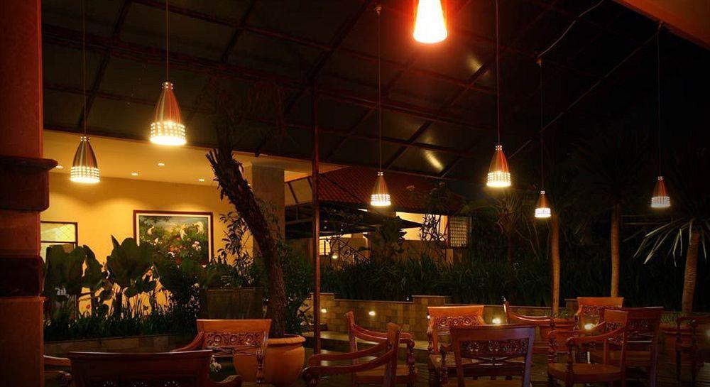 Bali World Hotel Bandung